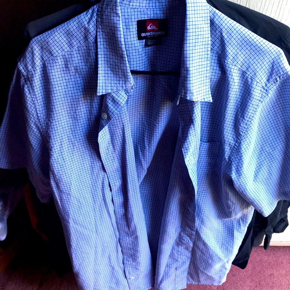 Quiksilver Button Down